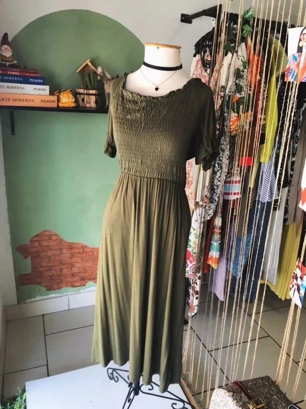 ♡ Vestido verde militar