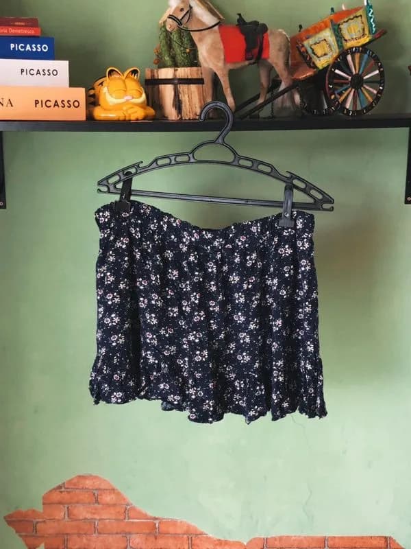 ♡ Shorts saia azul floral 