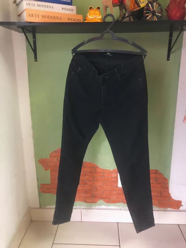 ♡ Calça preta TNG