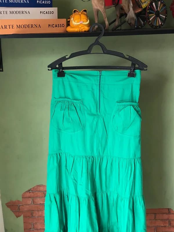♡ Saia verde longa