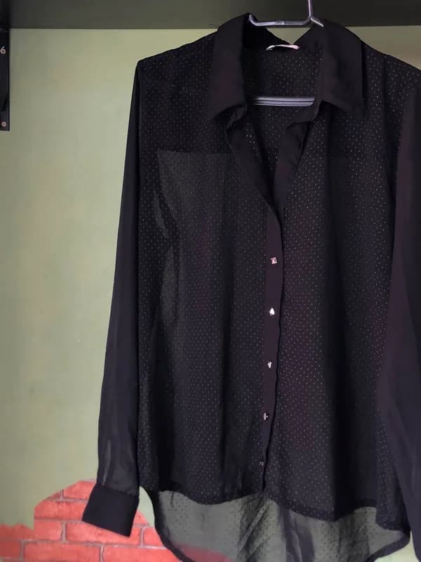♡ Camisa preta