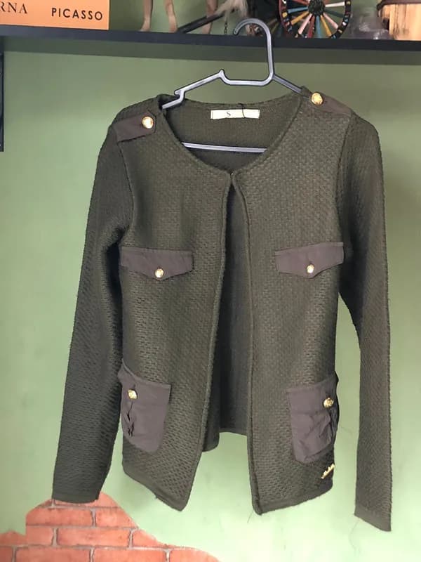 ♡ Casaco verde militar