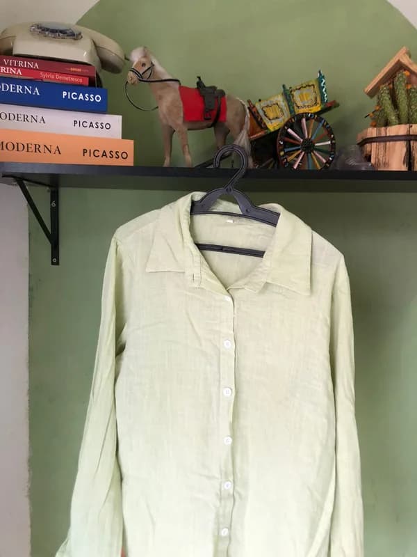♡ Camisa verde clara