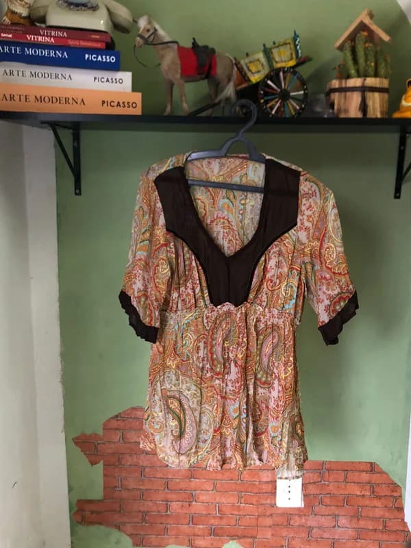 ♡ Blusa colorida paisley