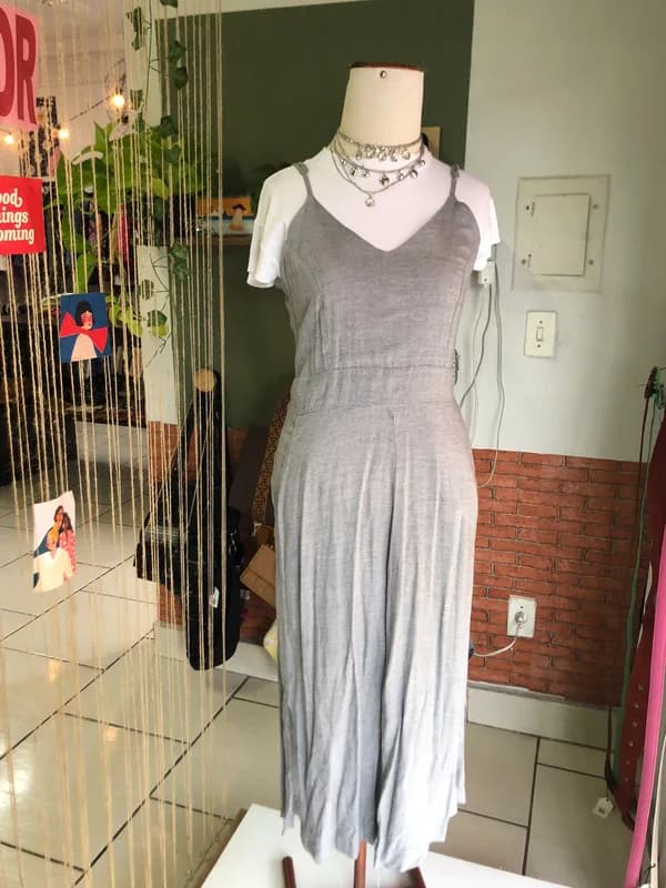 ♡ Vestido cinza longo