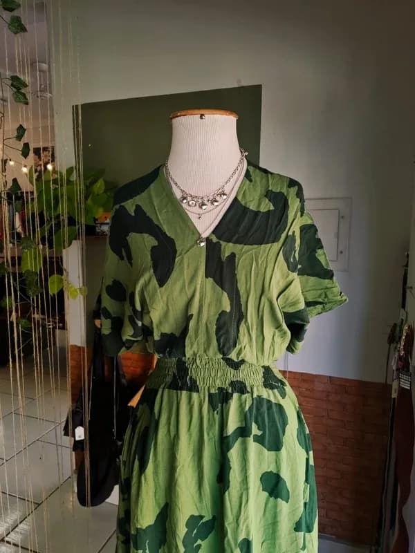 ♡ Vestido verde estampado