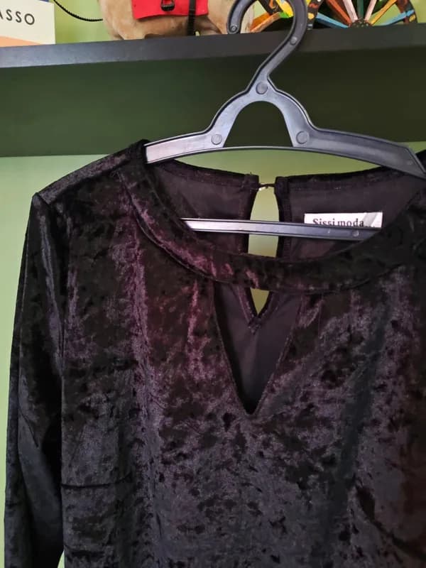 ♡ Blusa preta em veludo