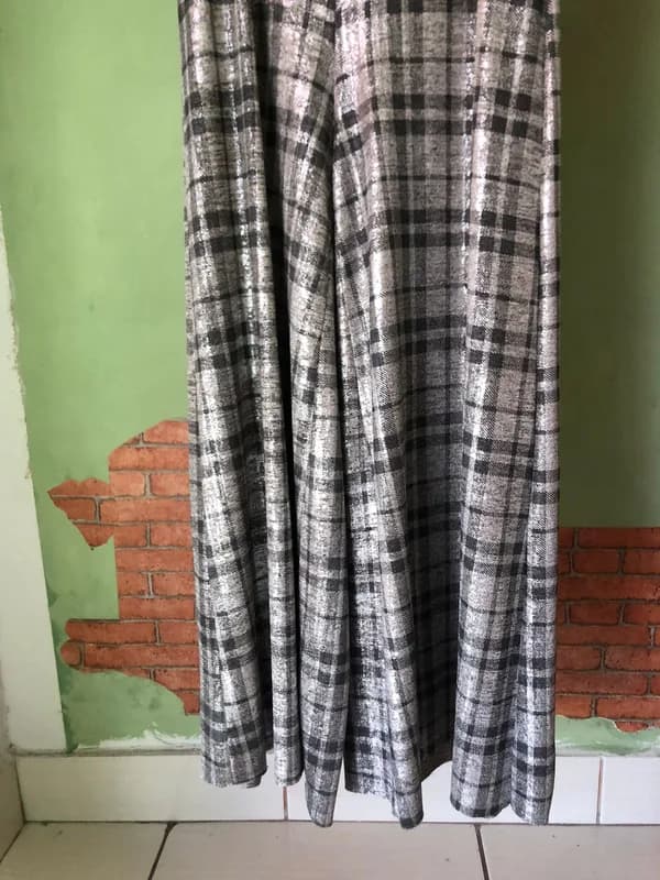 ♡ Calça xadrez prateada - foto 3